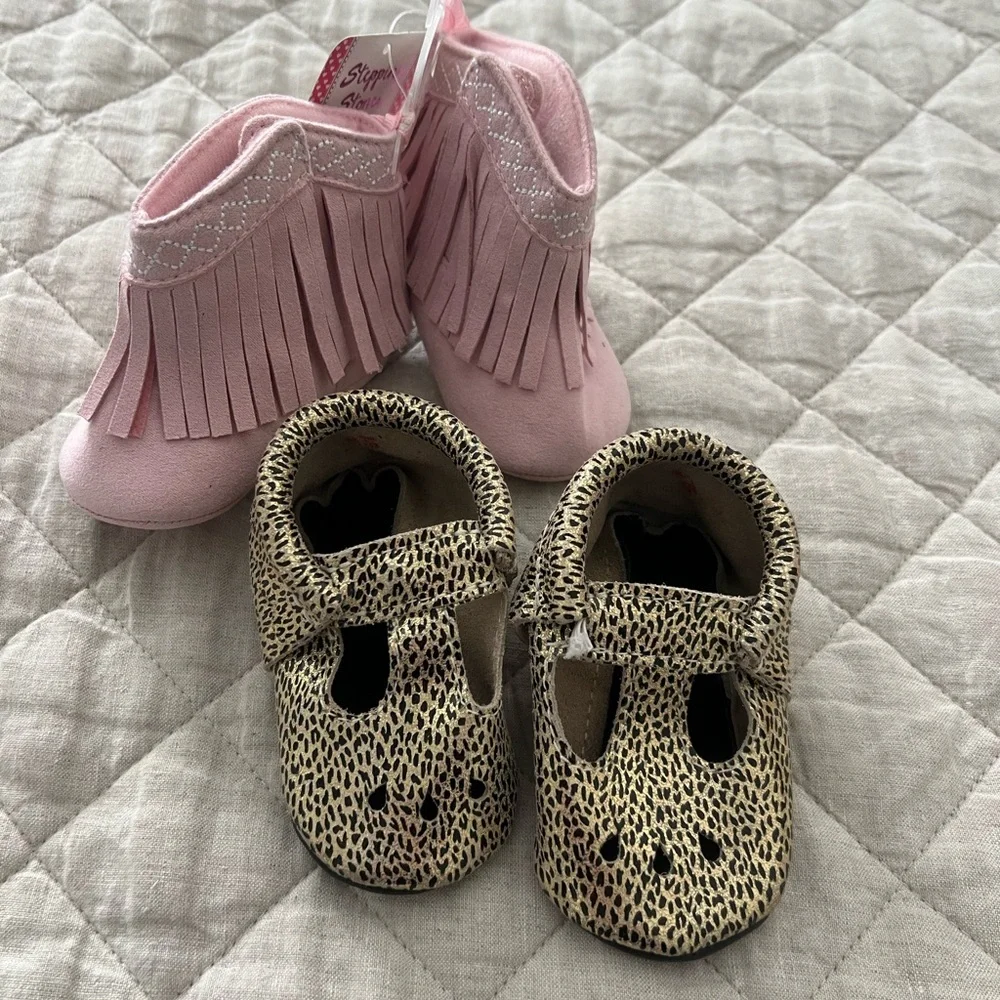 Bundle of Two pair of shoes size 6-9 mos.